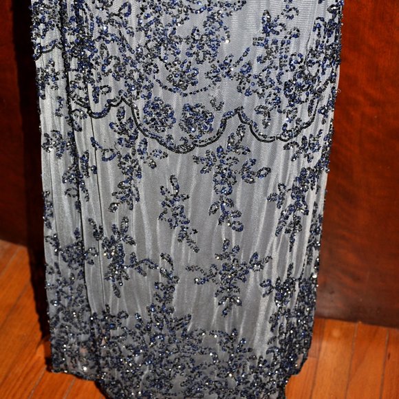 Pissaro Nights Gray/Black Sleeveless Sapphire Sequin Beaded Gatsby Flapper Gown - Picture 3 of 10